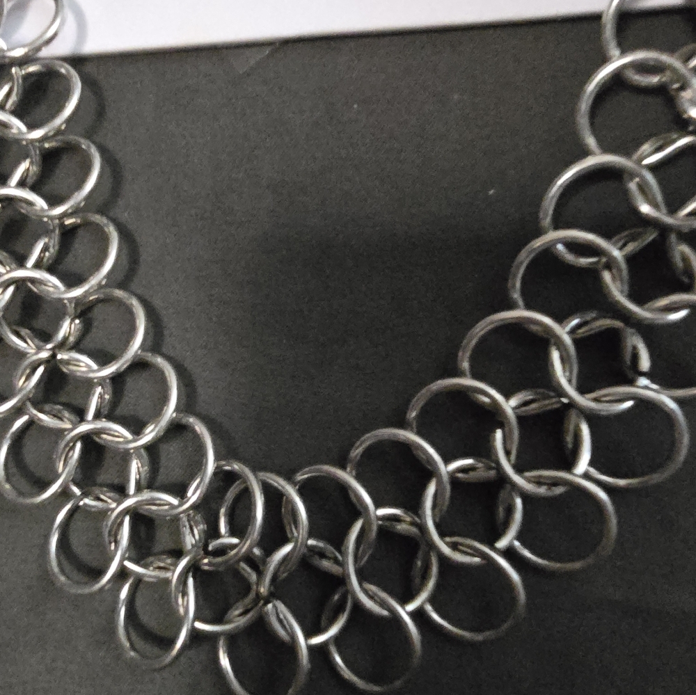 NEW URBAN OUTFITTERS NECKLACE 16" Long, Can be worn as a Choker - Picture 2 of 9